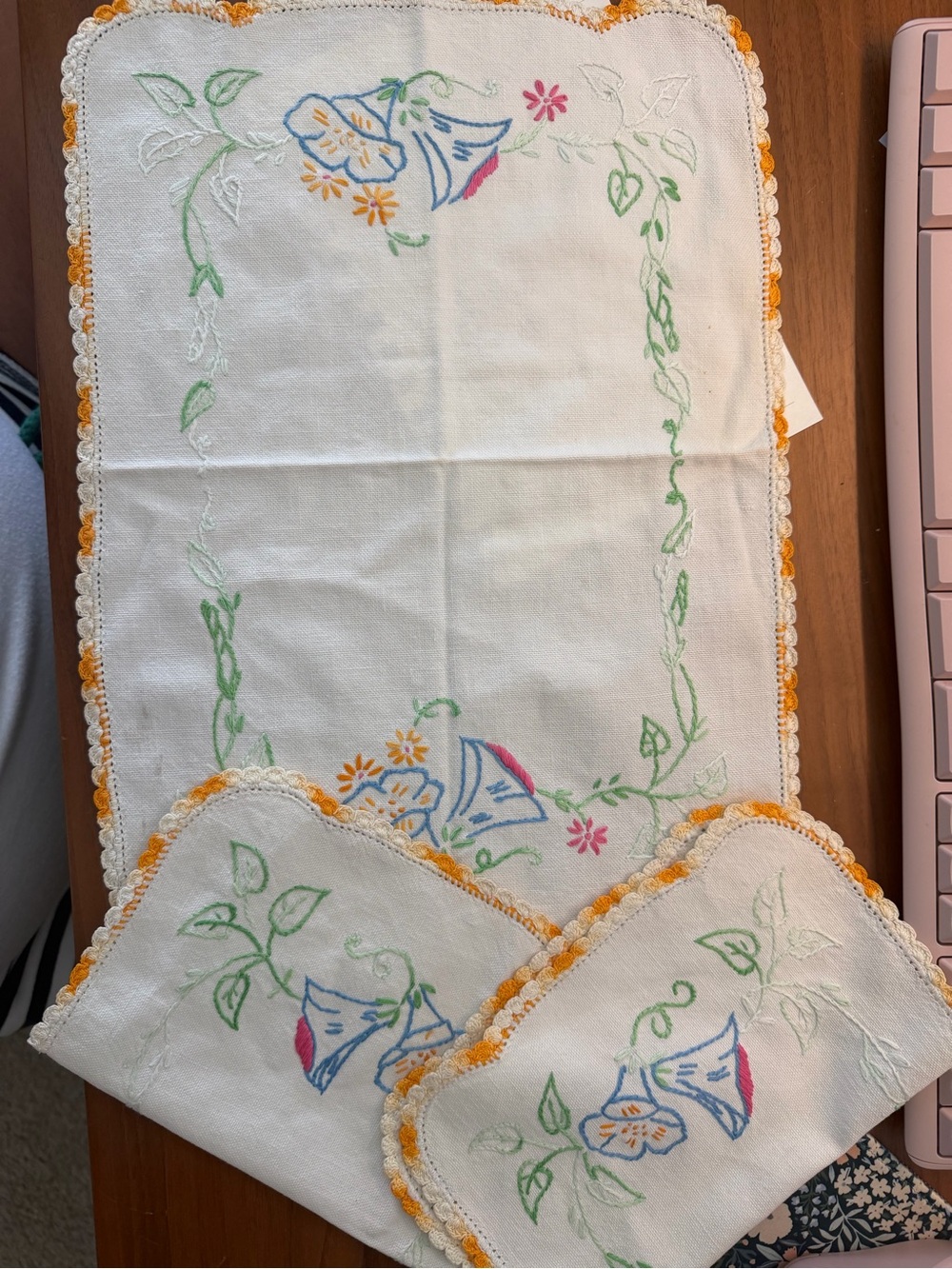 Hand-Embroidered vintage White Linen placemat and napkins with Orange Trim.